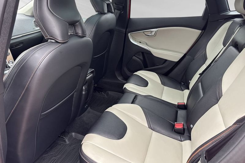 Volvo V40 bild 9