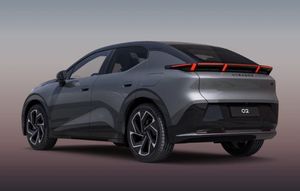 Lynk & Co 02 bild 9
