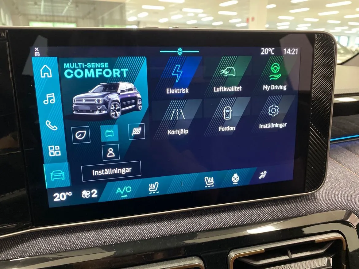 Vehicle image 18