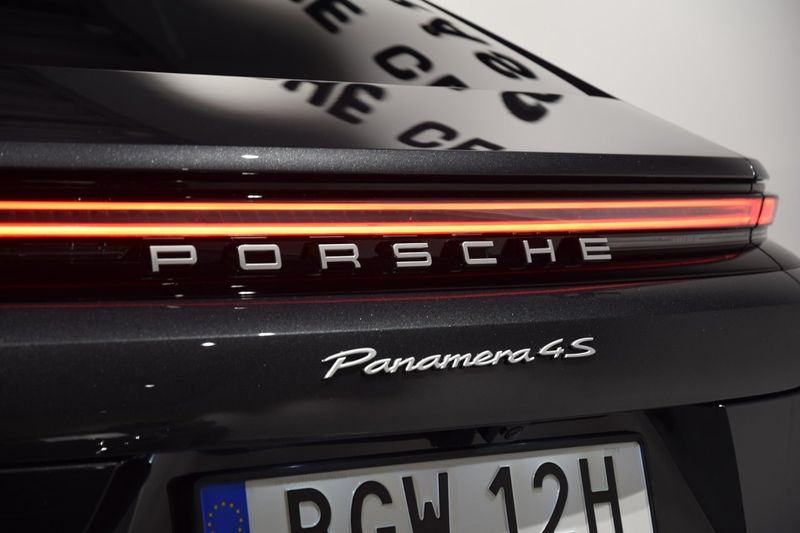 Porsche Panamera bild 22