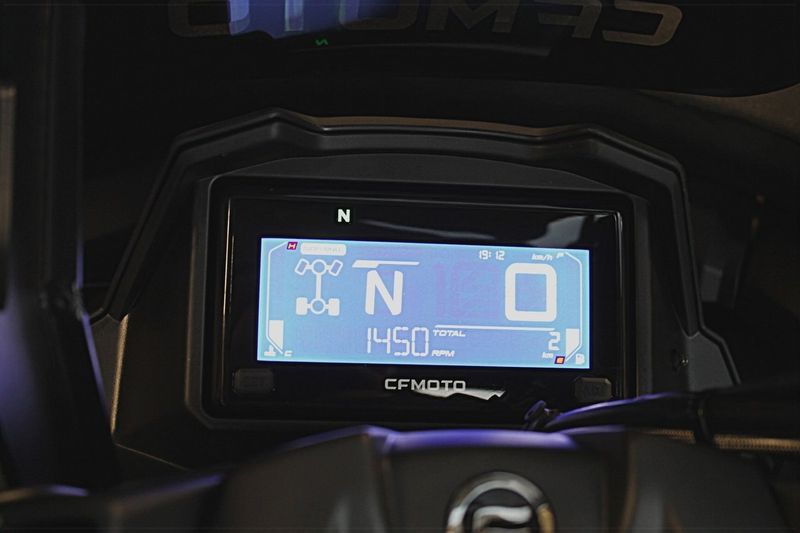 CFMOTO C-Force bild 8