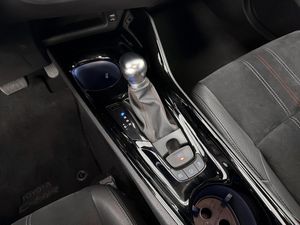 Toyota C-HR bild 13