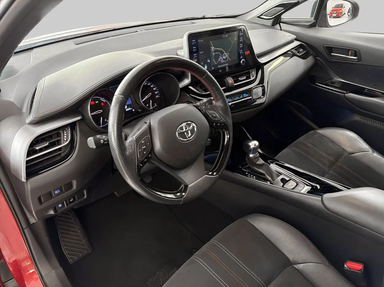 Vehicle image 7