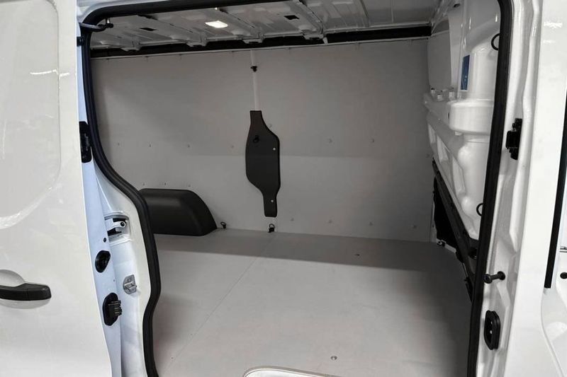 Renault Trafic bild 6