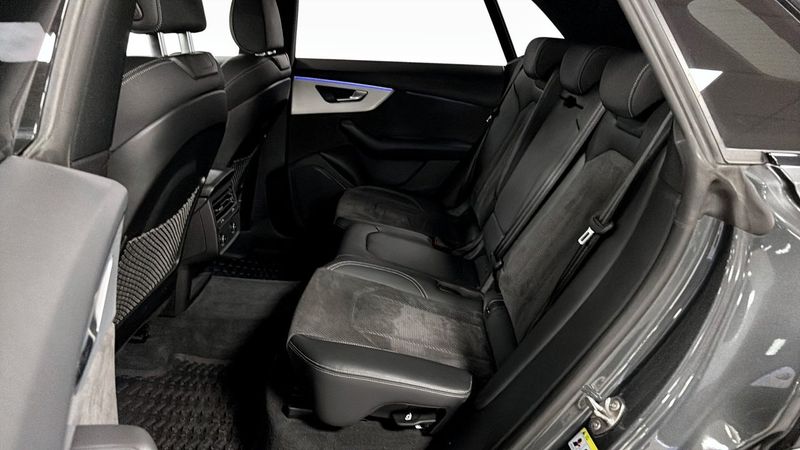 Audi SQ8 bild 12