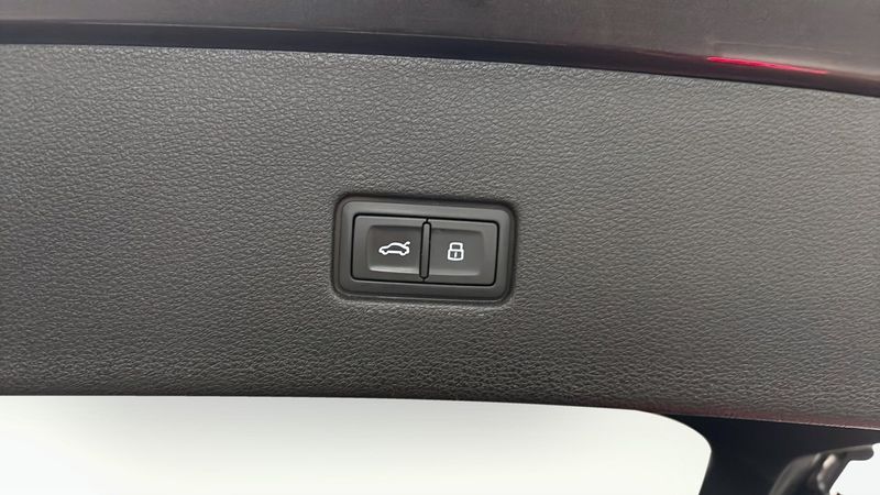 Audi SQ8 bild 16