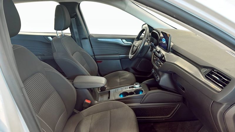 Ford Kuga bild 3