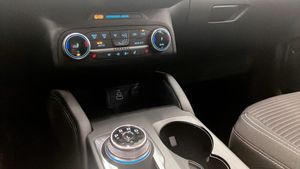 Ford Kuga bild 14