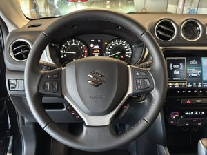 Suzuki Vitara bild 12