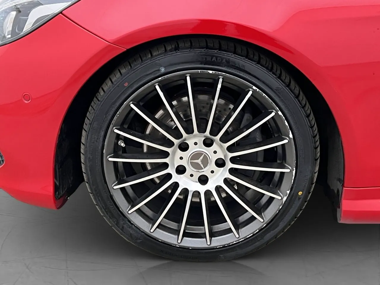 Vehicle image 23