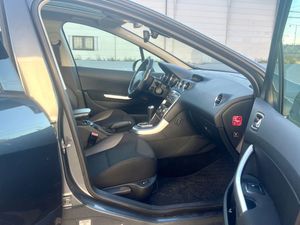 Peugeot 308 bild 7