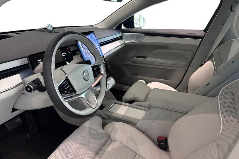 Volvo ES90 bild 14