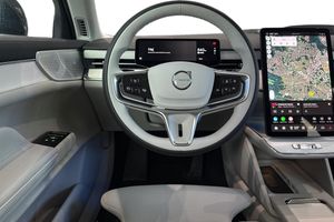 Volvo ES90 bild 11