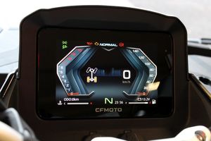 CFMOTO C-Force bild 6