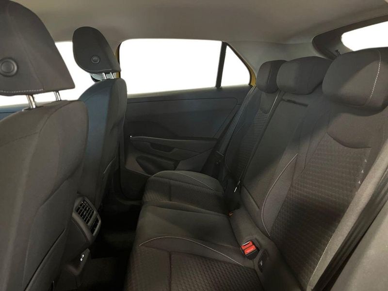 Volkswagen T-Roc bild 8