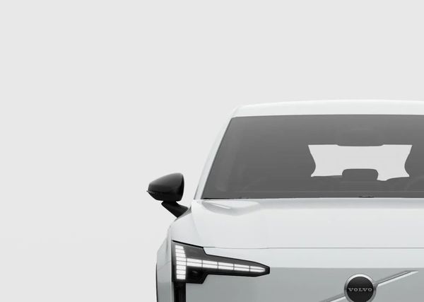 Volvo EX30 RWD Plus - 2027