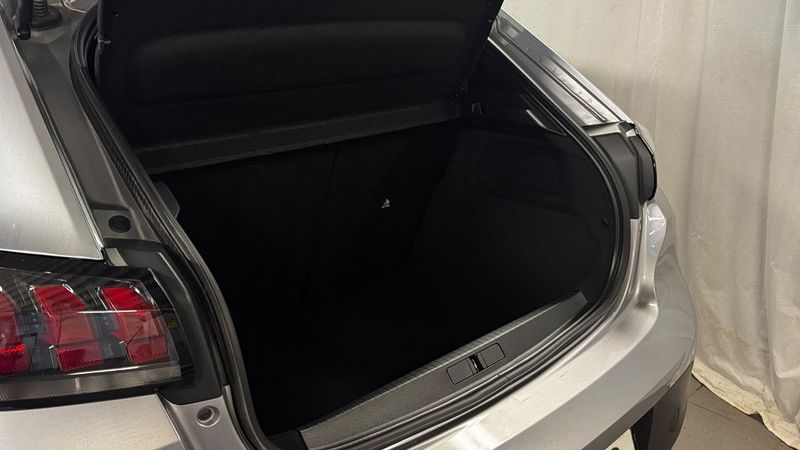 Peugeot 208 bild 7