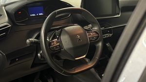 Peugeot 208 bild 14