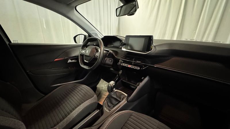 Peugeot 208 bild 20