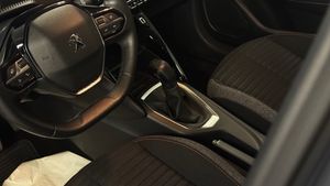 Peugeot 208 bild 19