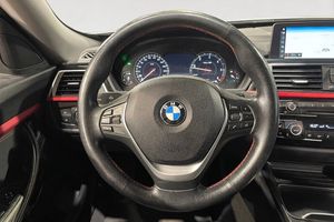 BMW 320 bild 13