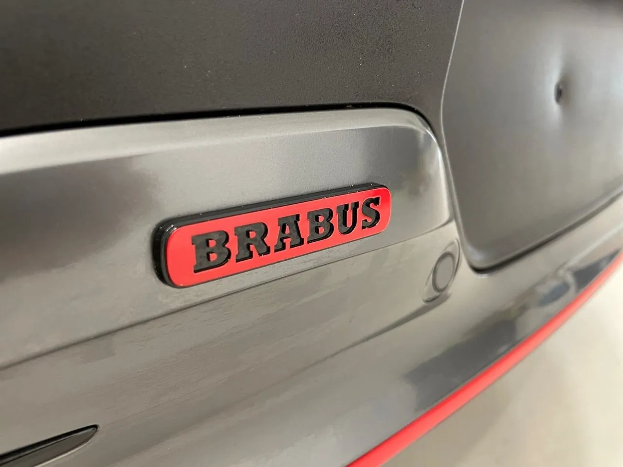 Vehicle image 21