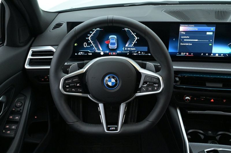BMW 330 bild 7