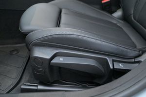 BMW 330 bild 10