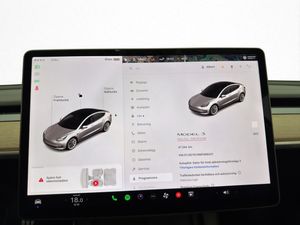 Tesla Model 3 bild 25