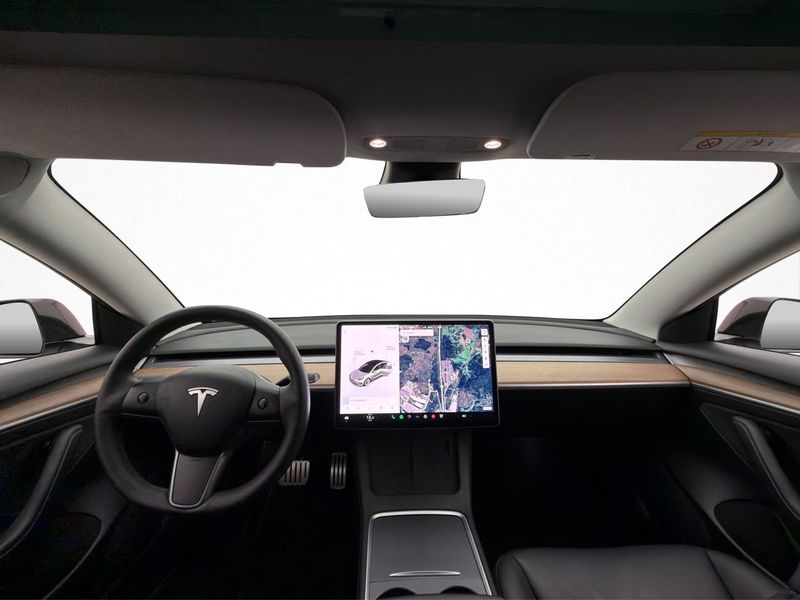 Tesla Model 3 bild 13
