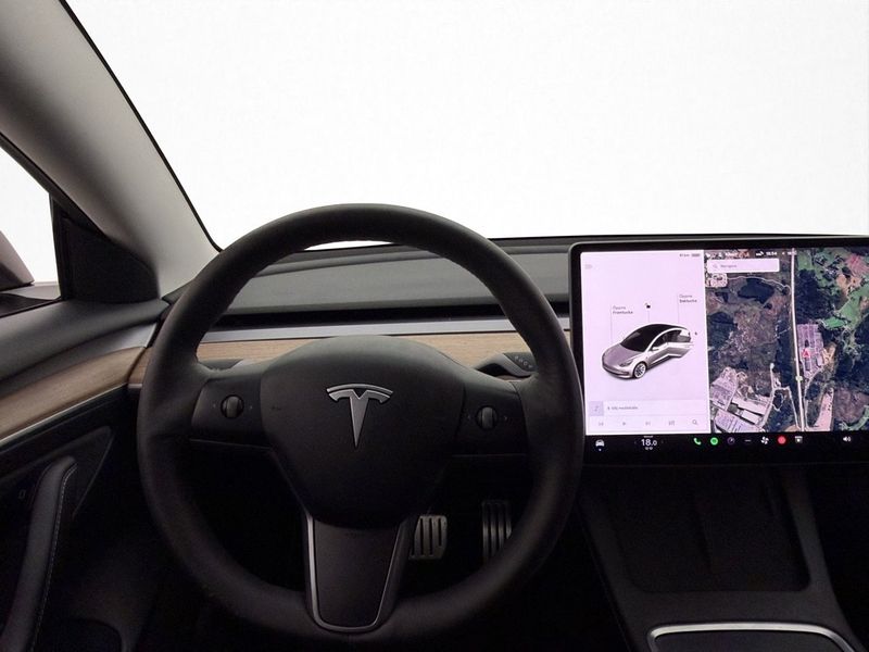 Tesla Model 3 bild 14