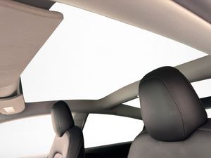 Tesla Model 3 bild 12