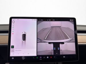 Tesla Model 3 bild 19