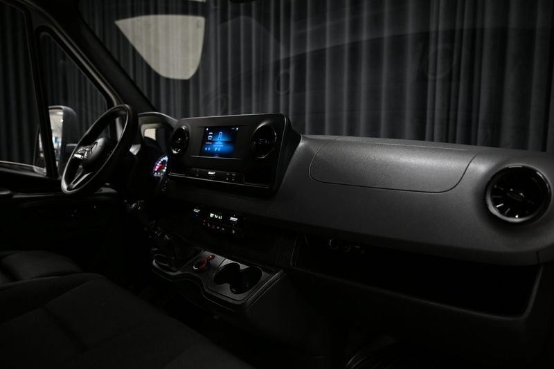 Mercedes Sprinter bild 31
