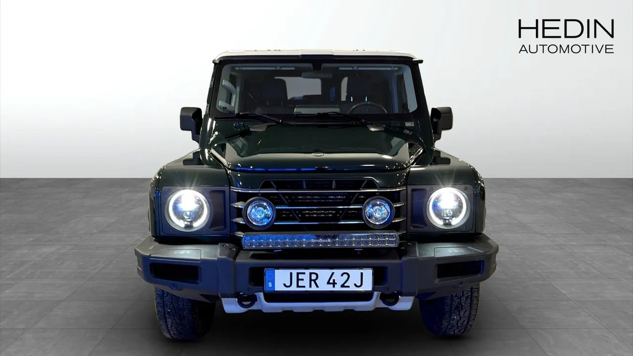 Vehicle image 7