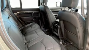 Land Rover Defender bild 5