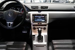 Volkswagen Passat bild 11