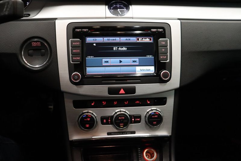 Volkswagen Passat bild 13