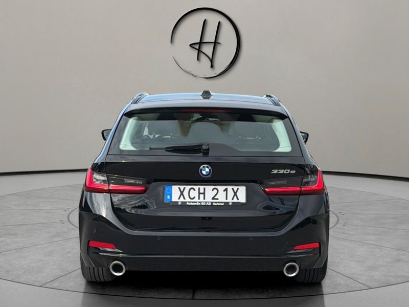 BMW 330 bild 3
