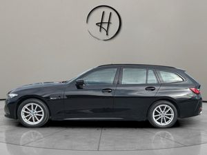 BMW 330 bild 6
