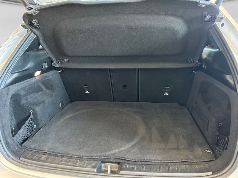 Mercedes GLA250+ bild 4