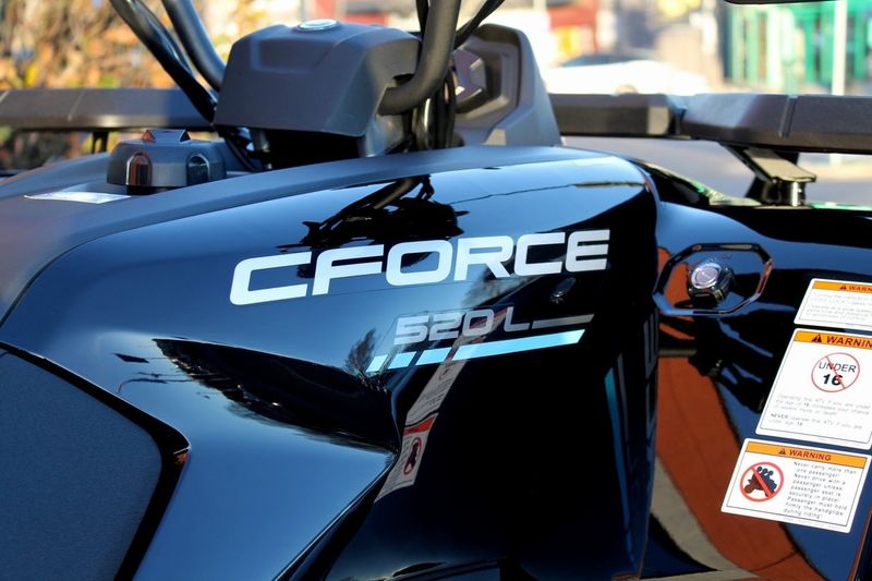 CFMOTO C-Force bild 14