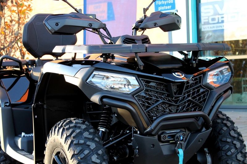 CFMOTO C-Force bild 4