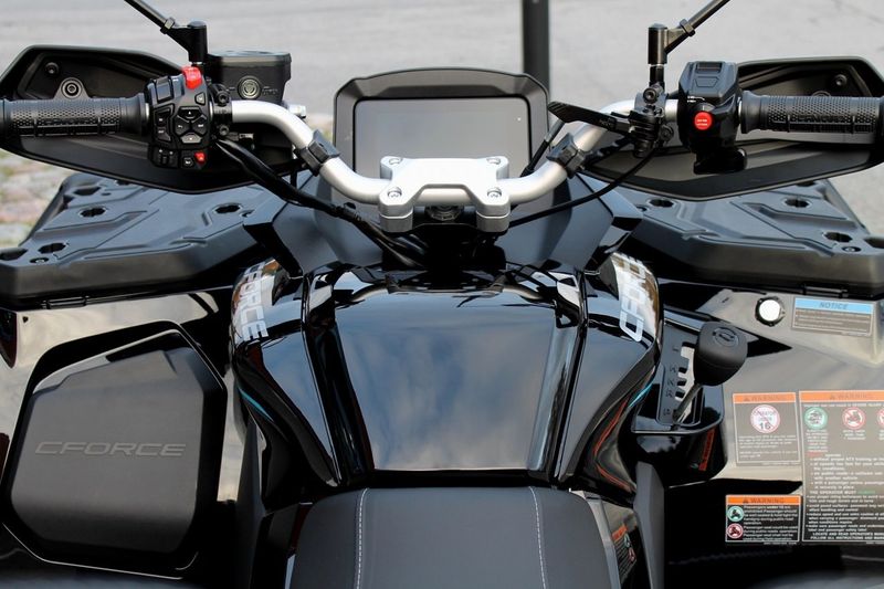 CFMOTO C-Force bild 8