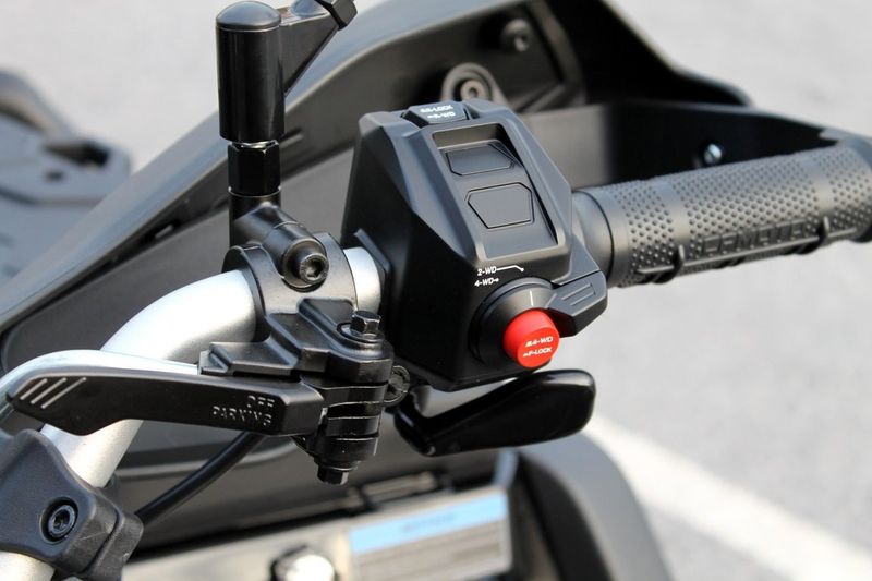 CFMOTO C-Force bild 14