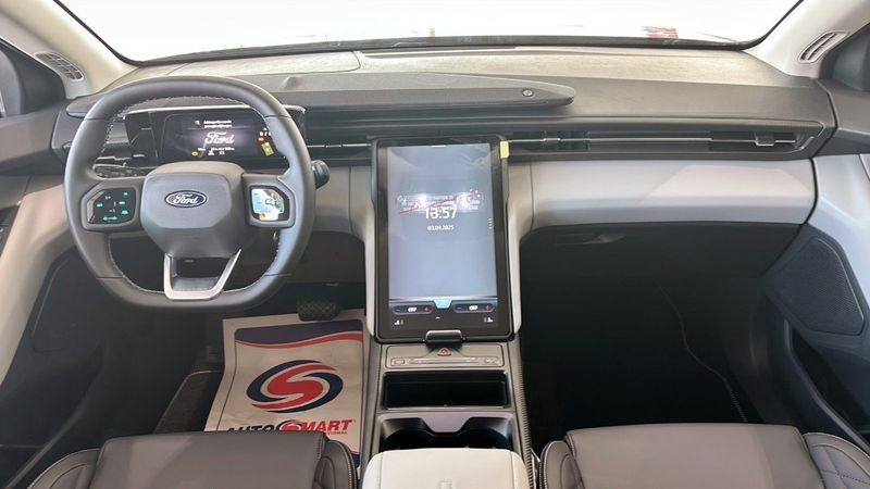 Ford Explorer bild 4