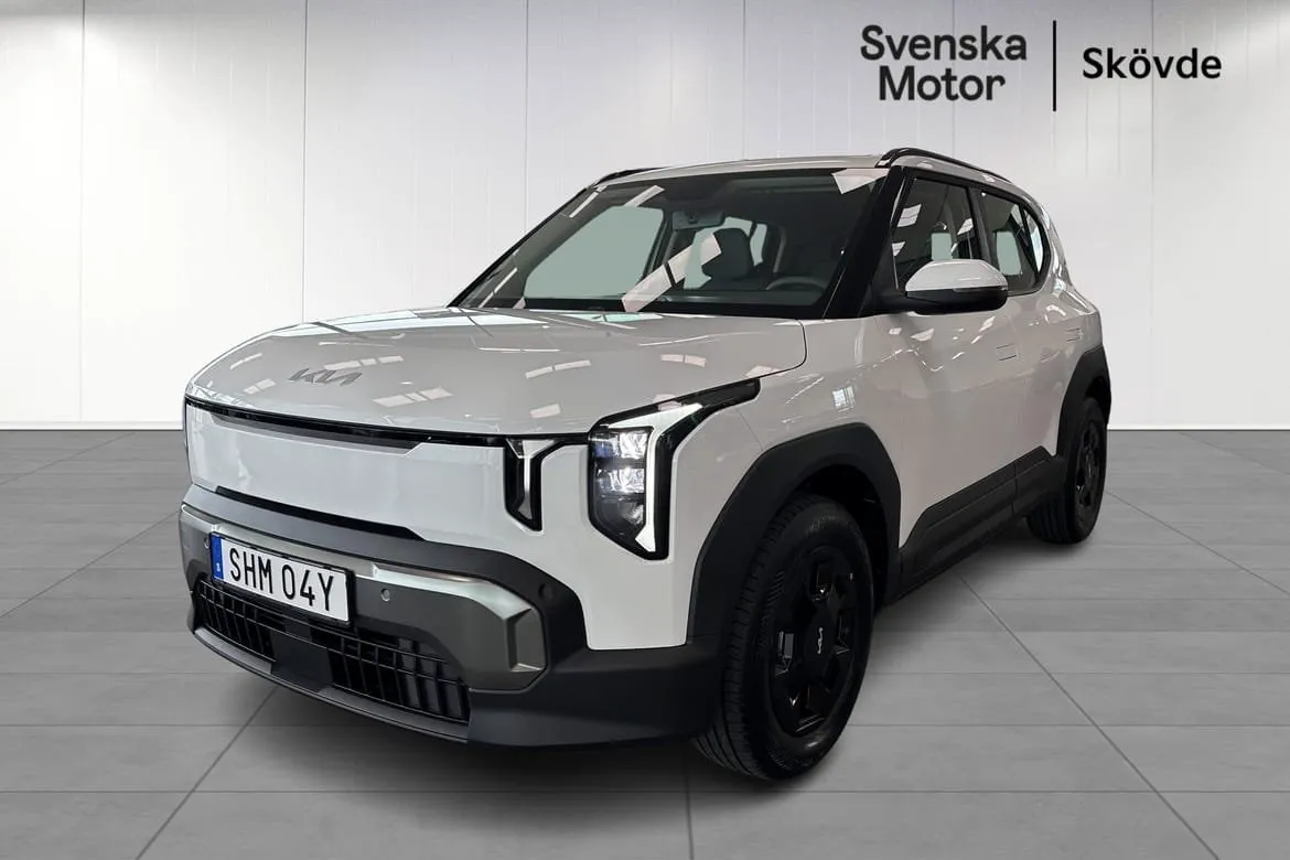 Vehicle image 23