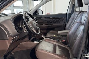 Mitsubishi Outlander bild 4