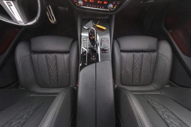 BMW 530 bild 18