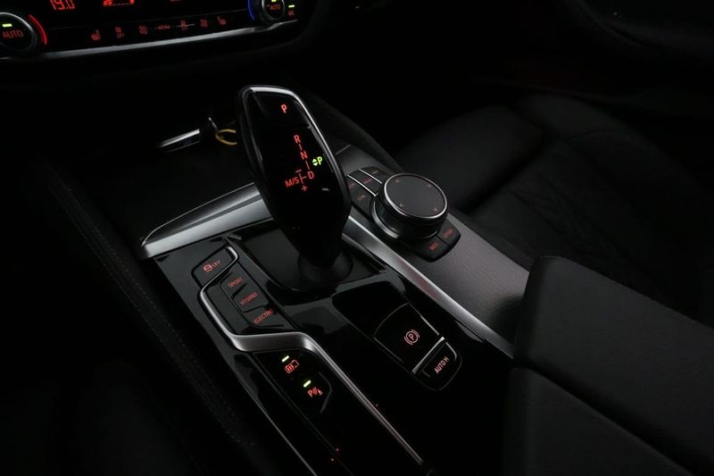 BMW 530 bild 21